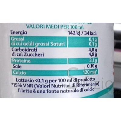 TRES BON LATTE UHT SCREMATO SZ LATTOSIO 1LT